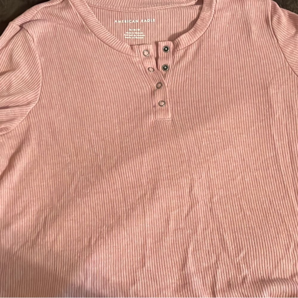 Button up soft American Eagle shirt